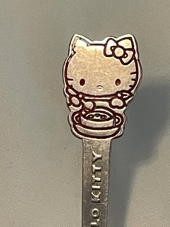 Vintage 1976 HELLO KITTY Stainless Steel Child's Fork Sanrio Co. LTD Utensil - Picture 4 of 6